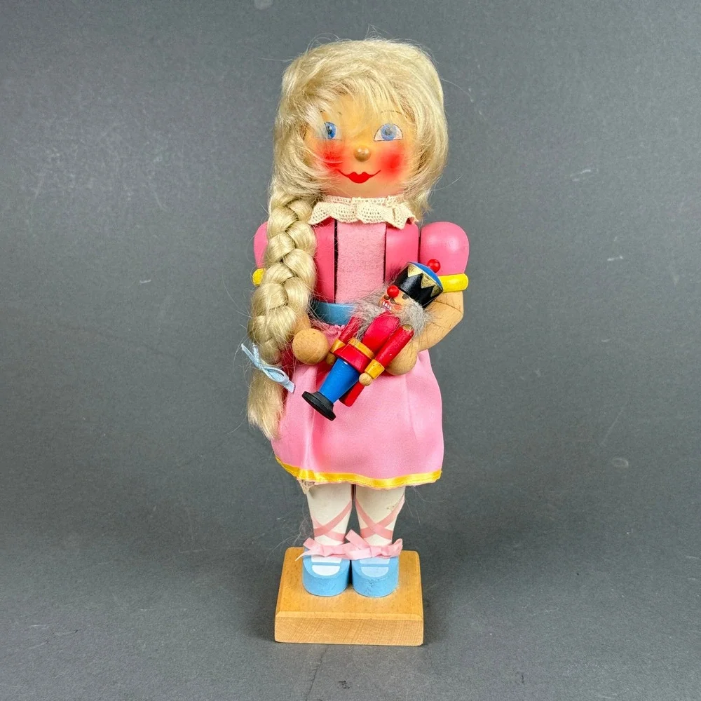 Vintage Holzkunst Christian Ulbricht Wooden Nutcracker